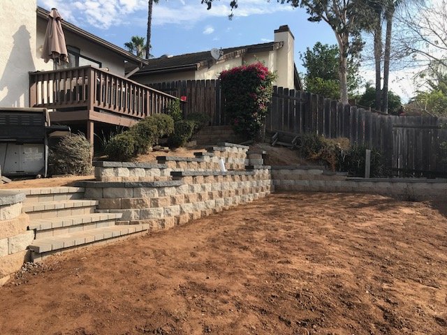 retaining-wall-with-stairs-design-and-build-completed